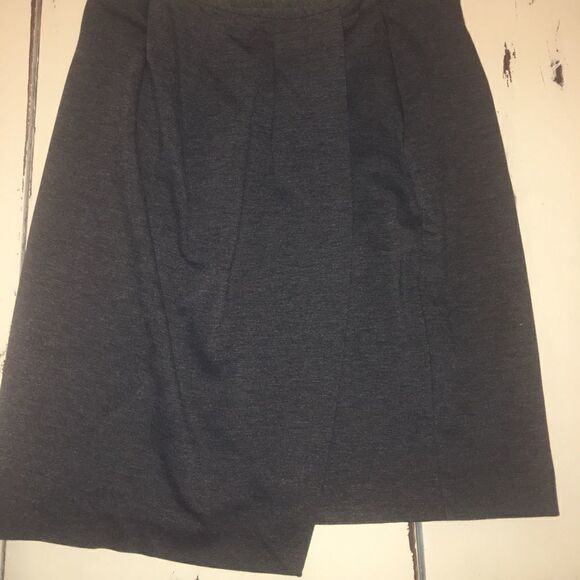 Banana Republic size 8 gray skirt wrap over - Picture 1 of 6